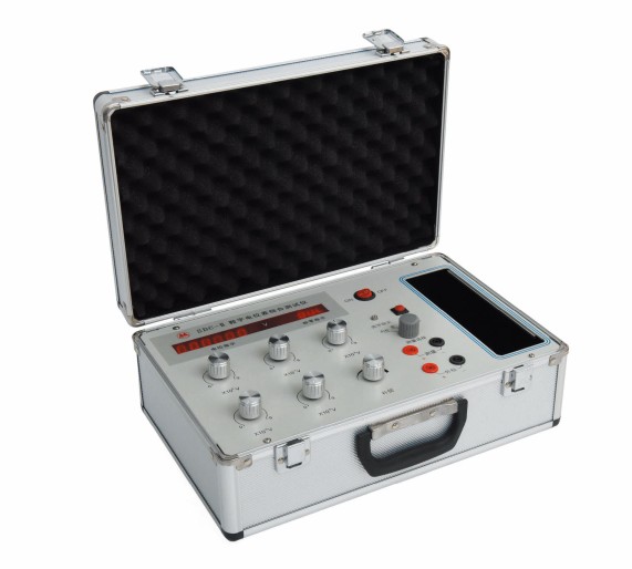 SDC-ⅡB数字电位差综合测试仪图片