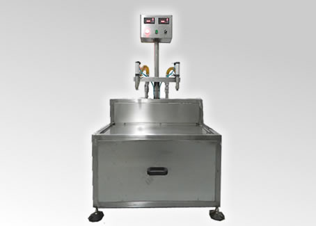 双头流量式油类灌装机图片