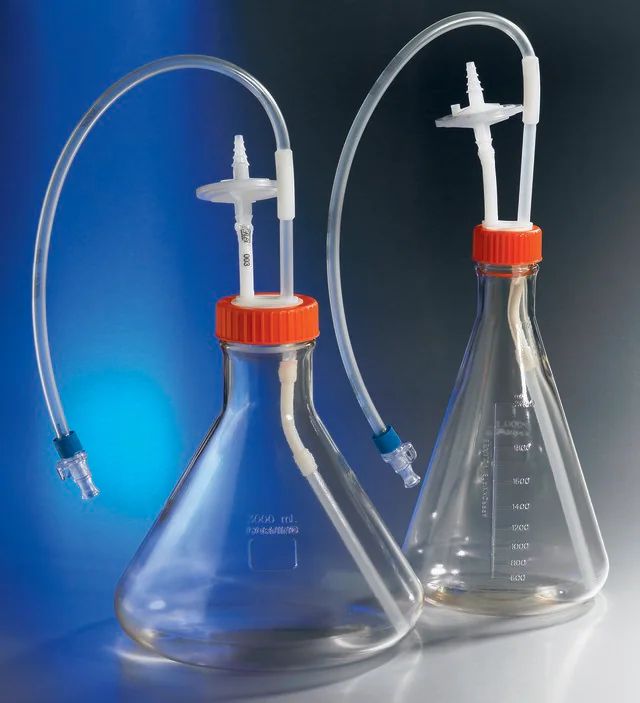 Corning<sup>?</sup> Erlenmeyer cell culture flasks, 0.2 μm vent with diptube