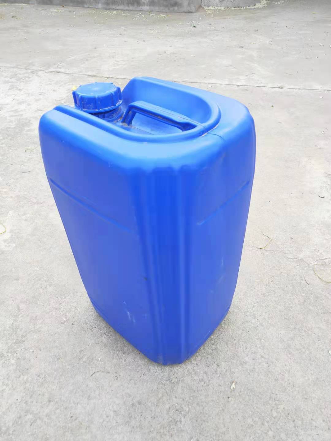 2-乙基-4-甲基咪唑图片