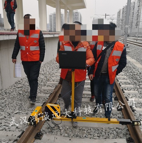 HYXJ-3激光站台限界测量仪图片