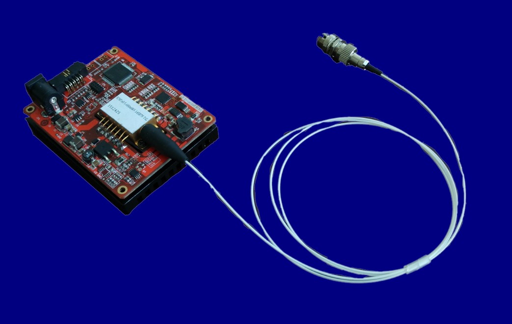 ATR20201超薄型拉曼激光器模块图片